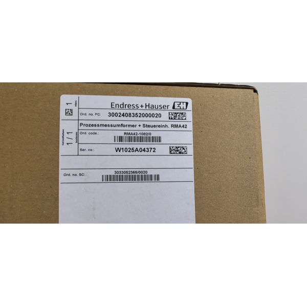 Процессовый передатчик Endress Hauser RMA42 Интегрированное энергоснабжение с двухпроводной передачей