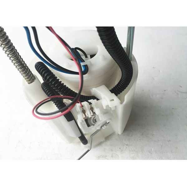 OEM Mazda CX -5 2WD Electric Fuel Pump Assembly PE7W-1335X white Color