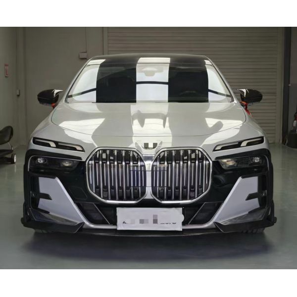 MSY Style BMW 7 Body Kit I7 G70 2023-2024 Front Lip Side Skirts Rear Diffuser