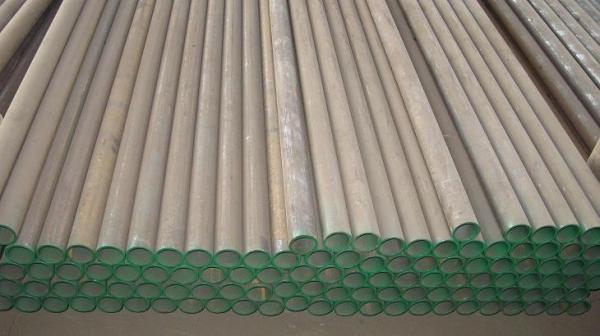 Alloy Steel Seamless Tube ,DIN 1629 St52.4, St52, DIN 17175 15Mo3, 13CrMo44, 12CrMo195, plain end , oiled surface