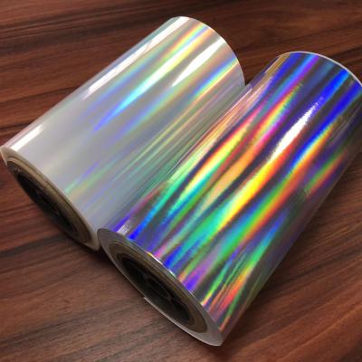 Metallized BOPP Holographic Wet Lamination Film Water Based Adhesive Diverse Patterns Customizable for Packaging and Printing