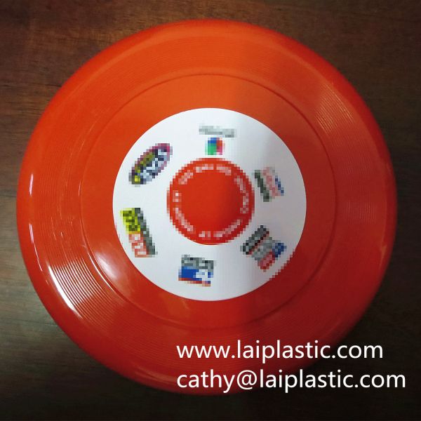plastic flying disc, frisbee,flying saucer