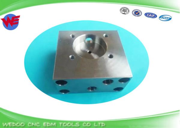 A290-8111-X751 Stainless Steel Fanuc Wire EDM Wear Parts 55x51x26T Guide Block