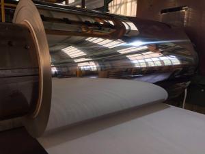 合金 1085 0.50mm 厚さ ゴールド カラー ミラー アルミニウム 96%以上反射性 太陽光発電パネル製造