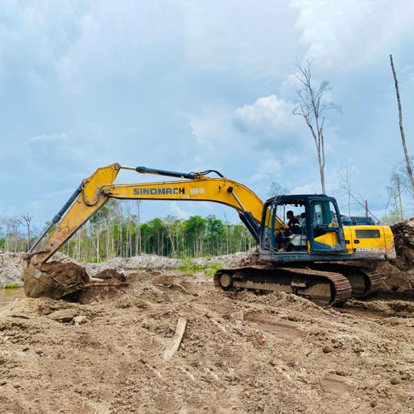Excavadora de braço longo ZG210 Design ergonômico com espaço de condução espaçoso