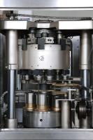 A bebida 316 48000bph de aço inoxidável pode máquina de enchimento