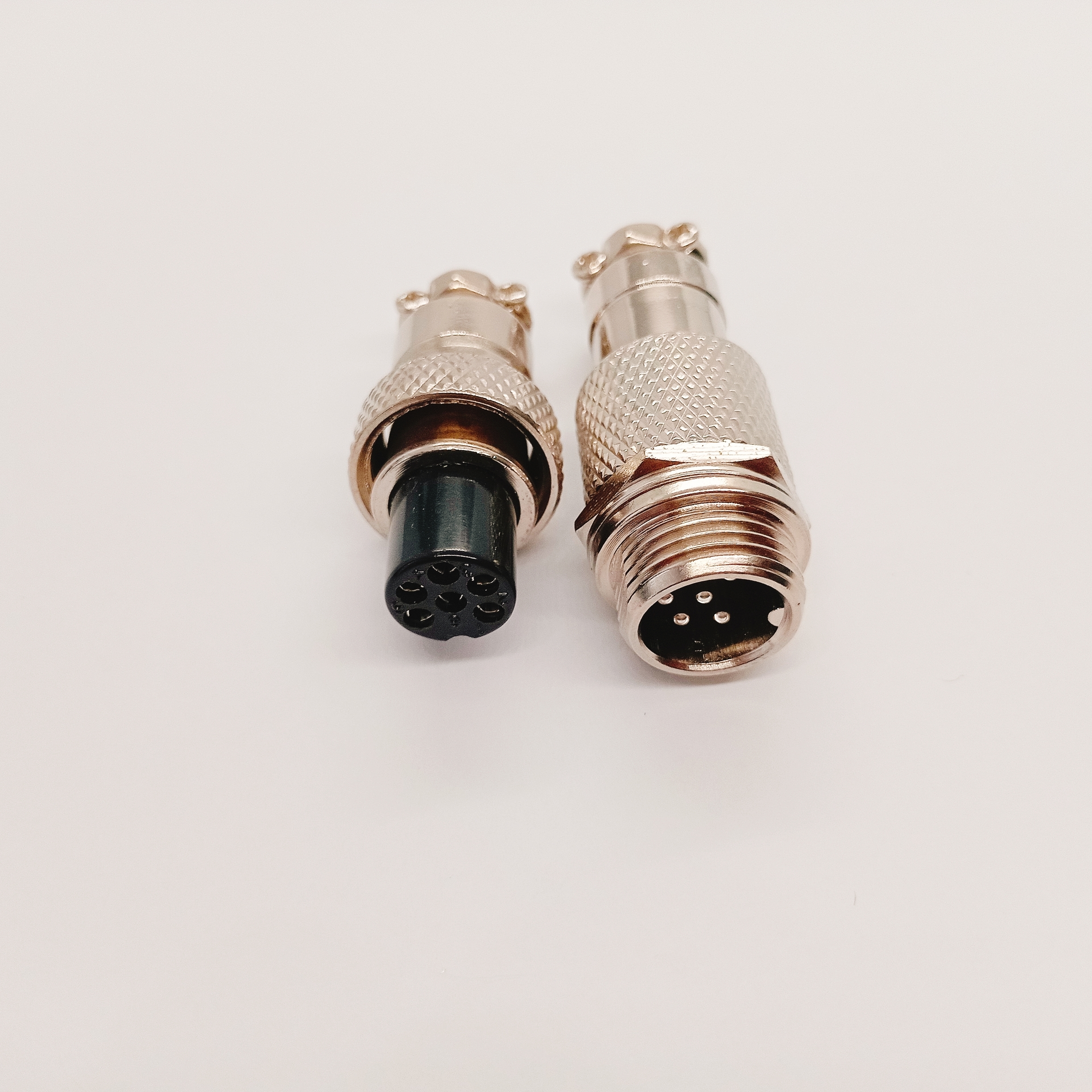  Aviation Connector GX12-2-3-4-5-6-7 Pin Connector Snap On Threaded Locking Type GX12-6P