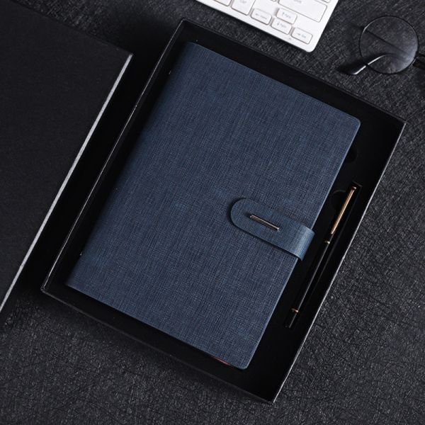 2022 Monthly Planner Hardcover Customized Leather Notebook Gift Set Executive Agenda
