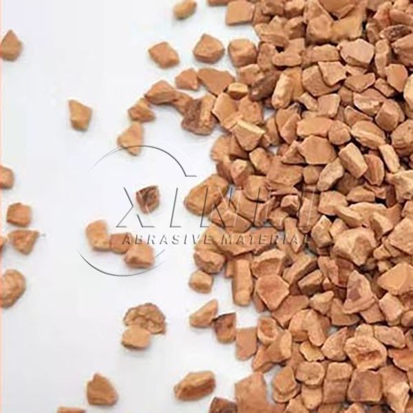 Abrasivo de granallado de cáscara de nuez de precisión 0,4% aceite para arenado