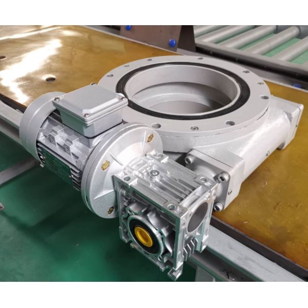 Ip66 Long Life Hydraulic Slew Drive For Spider Mounted Platform