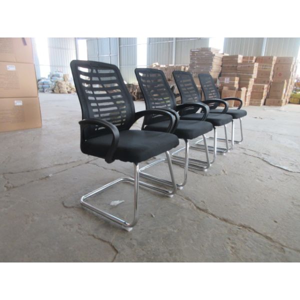 Ergonomic Chair Modern Style Silver Base Mesh Office Chair with Adjustable Height
