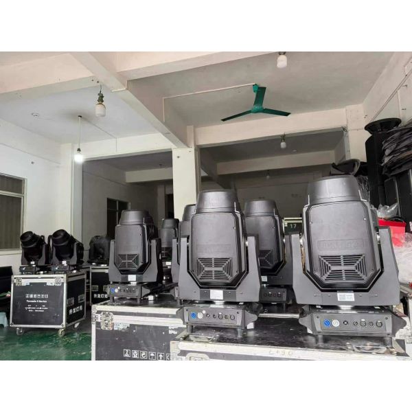 Professional Hybrid Moving Head Light 470W 18R LED Moving Head Light SKYF500BSW