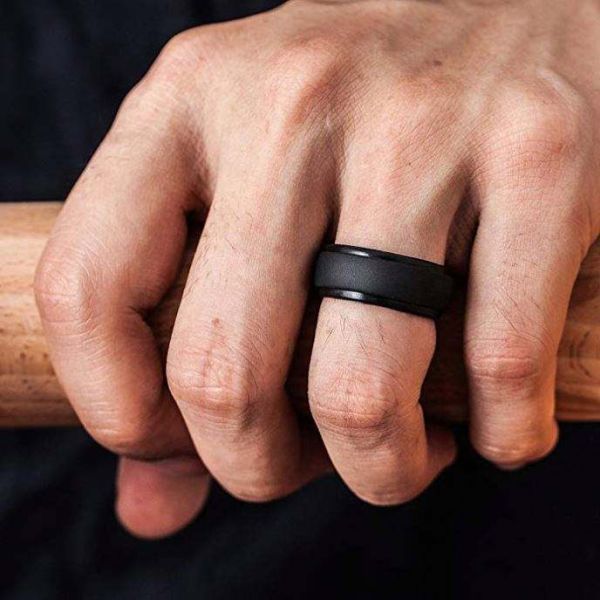 Silicone Wedding Ring for Men Step Edge Sleek Design 4 Packs Singles Moulding Service