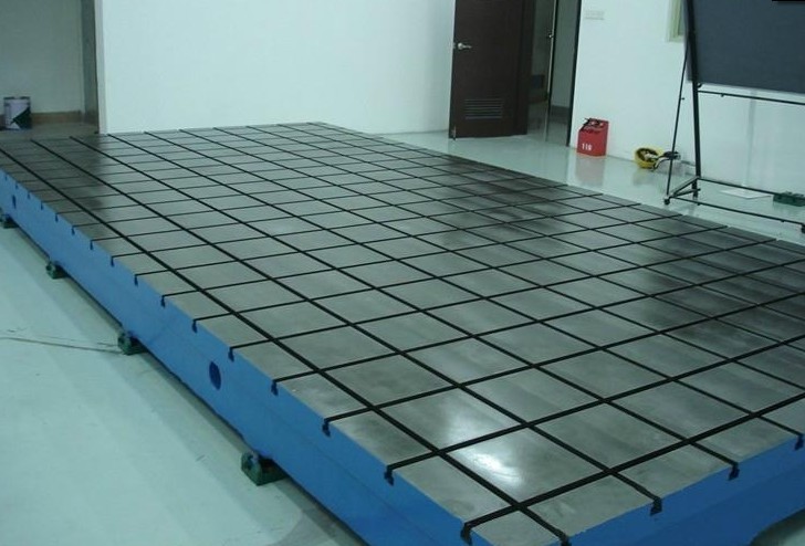 стол с канавками для закрепления заготовки литого железа OEM HT250 600x400mm подвергает измеряя неубедительный тип механической обработке