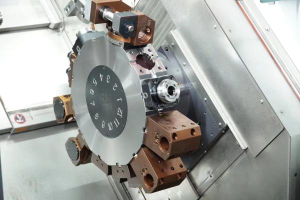 Custom Medium Duty CNC Lathe Machine With 51mm Spindle Bore 4000rpm Spindle Speed