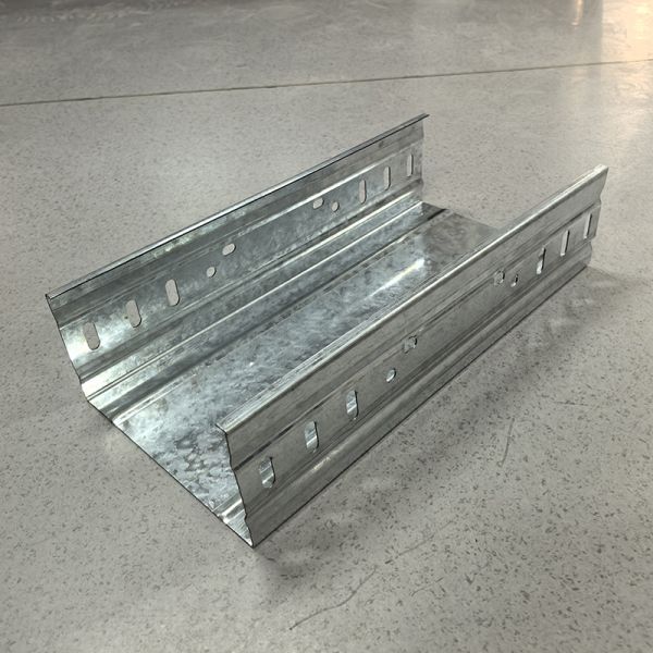 Galvanized Steel Cable Tray Silver Finish Wall Mounted Electrical Wiring 3m Length