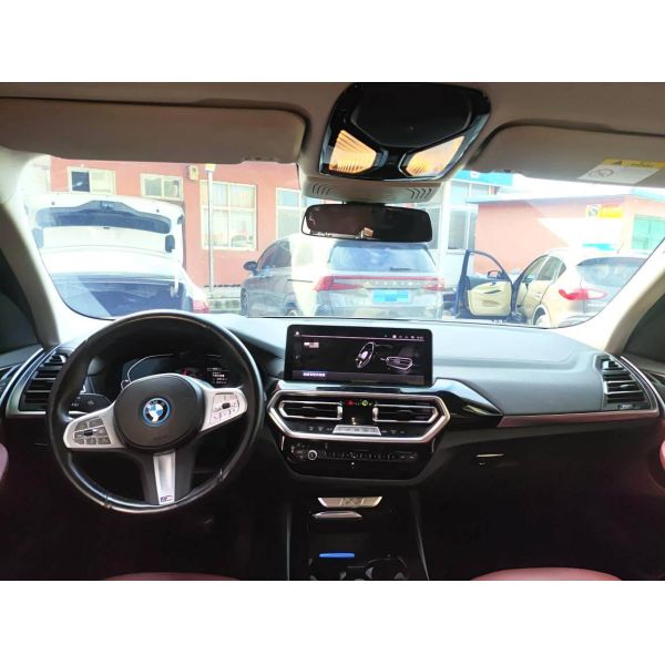 BMW ix3 2024 iX3 Model Leading Version with Mileage 19034km Innovative Electric SUV