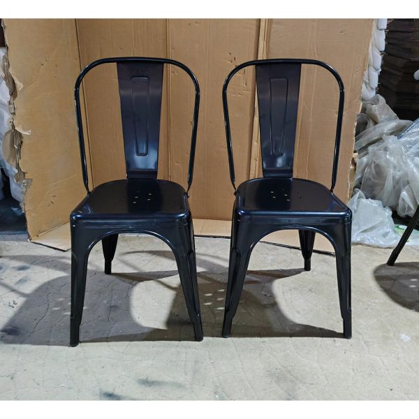 Chaise de salle à manger en métal empilable pour le ménage Chaises de bistrot en métal orange vintage