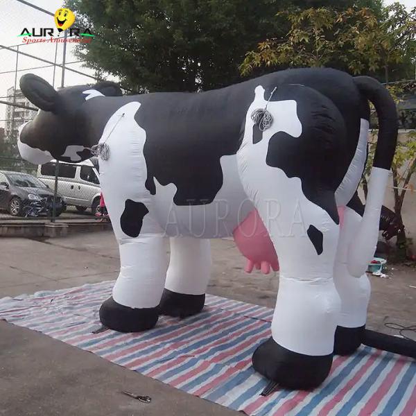 5m Length Giant Advertising Inflatables Dairy Cow For Promotion Exhibition