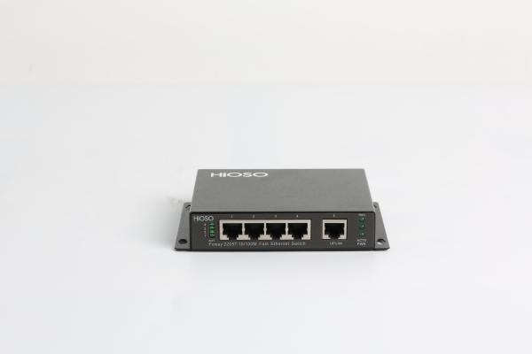 4 Rj45 1 Uplink Port High Power Optical Switch , Industrial Gigabit Ethernet Switch DC12V