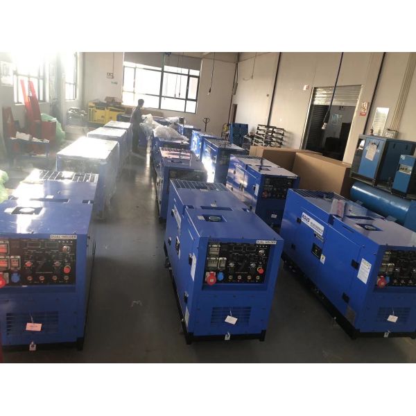 Welding with KOVO Diesel Dual Holder Permanent Magnet Welder Generator DC600A DGW500 at 85V Output Voltage
