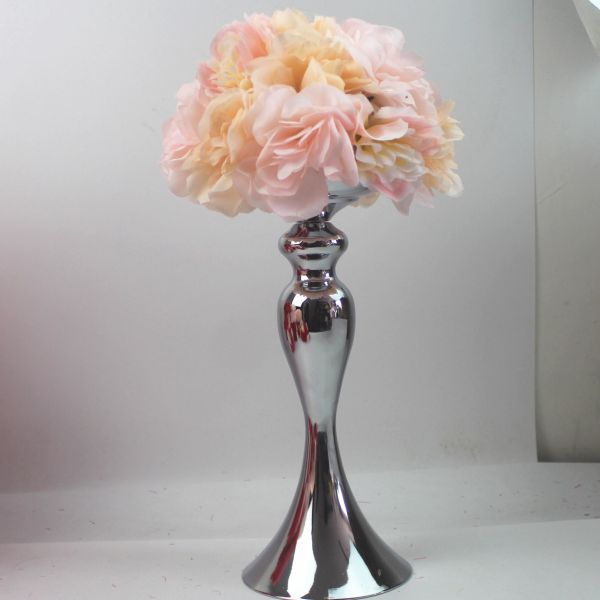 Beautiful Silk Artificial Flower Tabletop Decorative Ball for Seasonal Celebrations