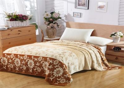 Floral Pattern Flannel Fleece Blanket Single Layer With Machine Made Fold Border 1cm Technics