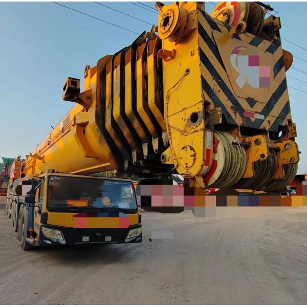 XCMG QAY650 Used All Terrain Cranes 650 Ton Mobile Crane 152m