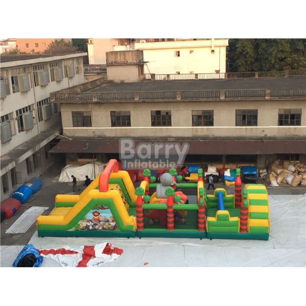 Challenging Inflatable Obstacle Course Bounce House Red , Blue , Black