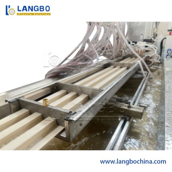 High Quality Wood Fiber Grating Board Indoor WPC Wall Panels Modern Simple Concave Convex Four Groove Indoor Background Decoration Making Machine