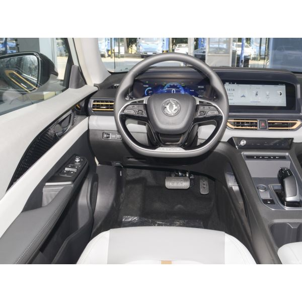 As Picture 2023 Dongfeng Aeolus E70 Yizhi Version 420KM Battery Life Hybrid Fuel Type