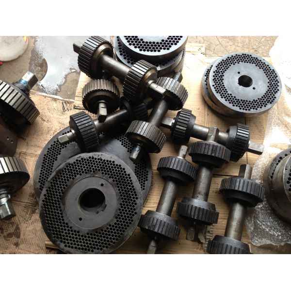 Квартира мельницы лепешки SKJ2-200 SKJ2-350 450 умирает части машины лепешки роликов запасные