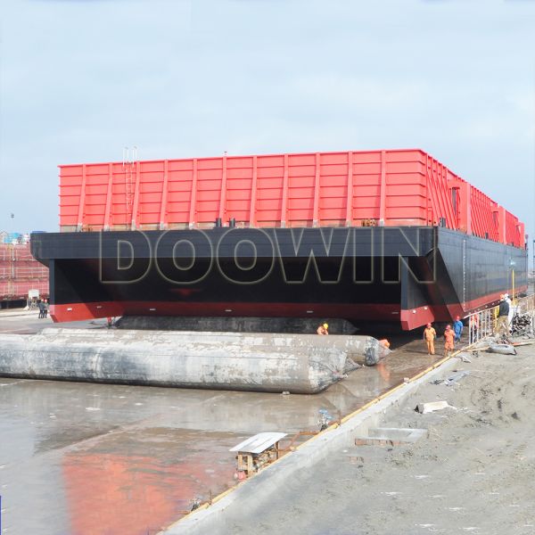 Bateau en caoutchouc d'airbag de bateau lançant des sacs de levage pneumatiques