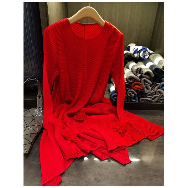 High-end 3d Flower Round Neck Long Sleeve Pleated Plus Size Women's Dresses