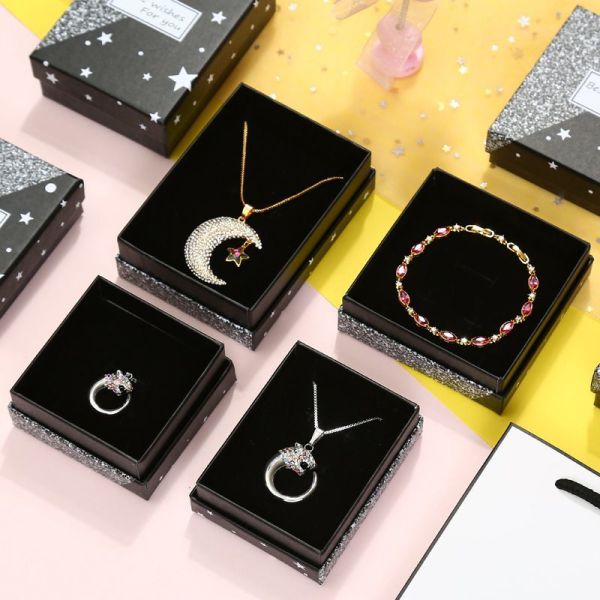 Luxury Rigid Paper Jewelry Boxes Black Cardboard Paper Necklace Packaging Box
