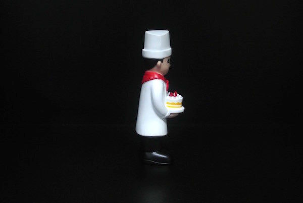 5 Inch Cake Baker Mini Vinyl Figures , Vinyl Collectible Toys White Color