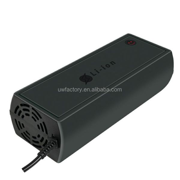 Electric Scooter Lithium Battery Charger 58.4V 3A 54.6V 48V with Multi-Protection Safety Protection PD3.1 Function