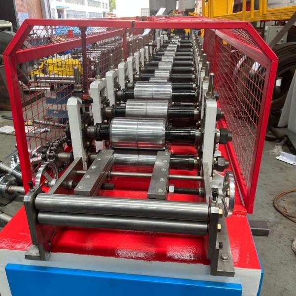 Glavanizedの機械0.8-1.5mmをCeillingシステムのための形作る鋼鉄乾式壁Cのプロフィール ロール100mm 150mm