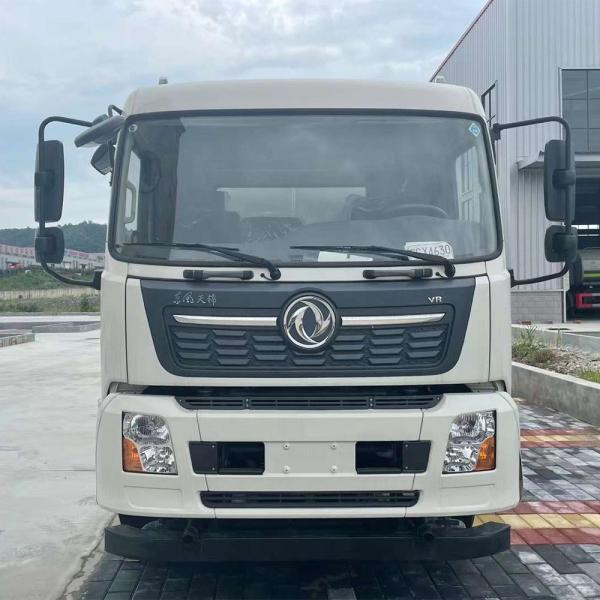 10/12/15/18 CBM Euro 4 Diesel Municipal Water Storage Tank Truck with 8 Wheels
