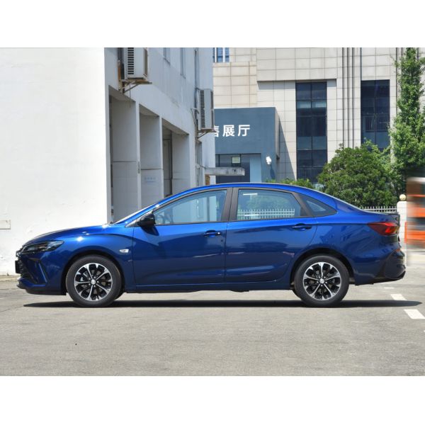 Версия 2023 Zun Xiang гибрида небольшой машины 48V бензина Шевроле МОНЦЫ 1.3T автоматическая