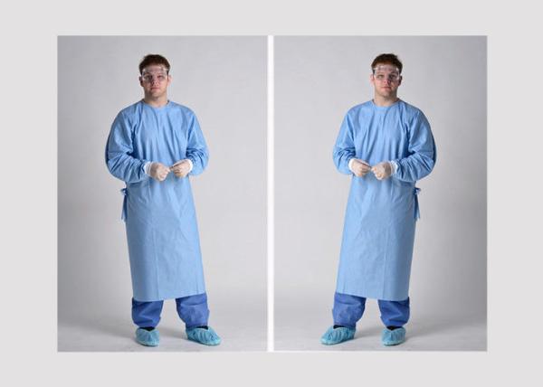 SMS Material Disposable Lab Gown , Disposable Medical Scrubs Non Absorbent