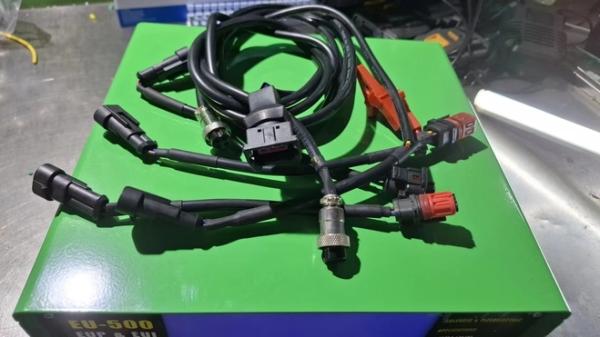 EU500 High Pressure Common Rail Injector Tester Must Have Tool For Injector Maintenance