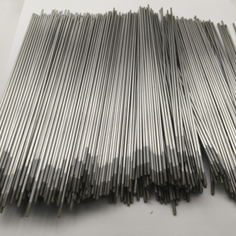 Blunt Three Edged Needle Threaded with Sandblasting Scale