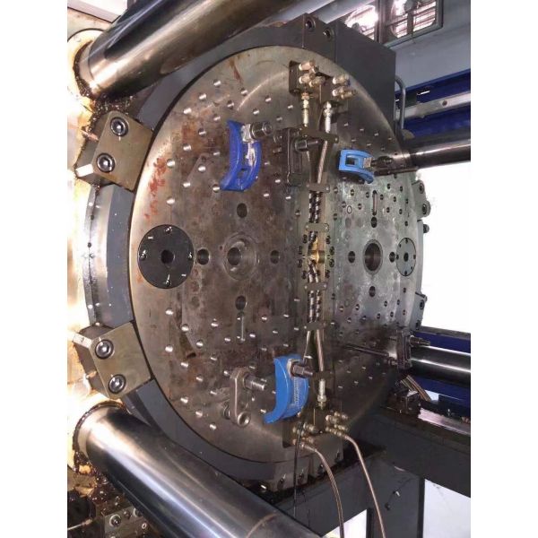 Plastic Used Double Colour Injection Moulding Machine Haitian IA2500II Computer Control