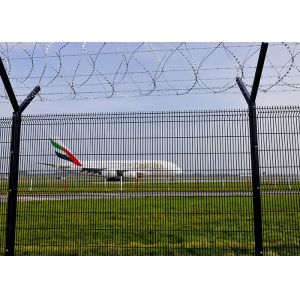 Curvy Pvc 3d покрыл сваренную безопасность сетки v ограждая для аэропорта