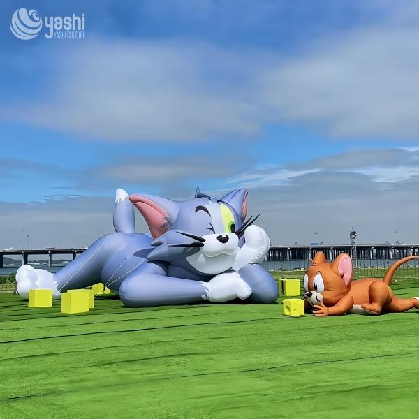 Outdoor Inflatable Decorations Cartoon Tom and Jerry Balloon