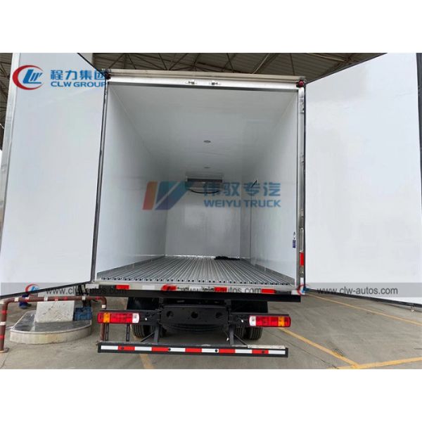 Foton 10 tonnes de fruits de mer de transport de réfrigérateur de camion de boîte