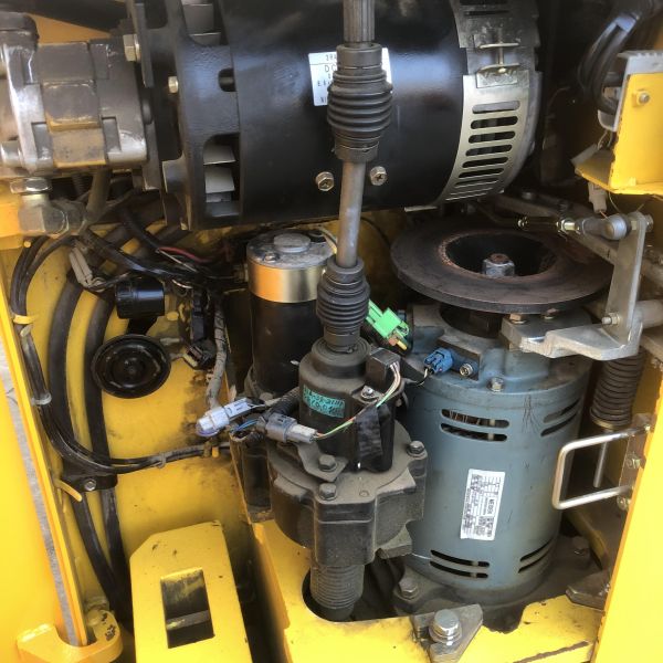 Japanese Original Heavy Lifting Stand On Used Diesel Forklift 1.5t Four Direction Truck For Warehouse