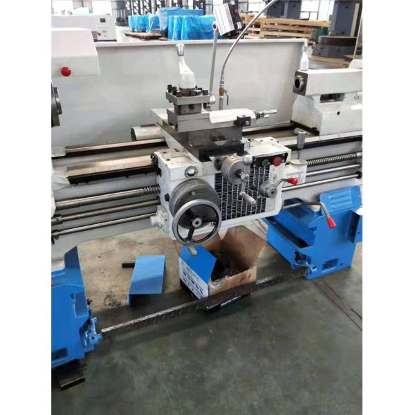 Horizontal Type Manual Lathe Machine with Max Swing Over Bed 500mm