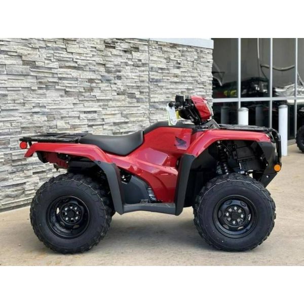 Honda ATV potente de 520cc con enganche de remolque y transmisión manual de 5 velocidades